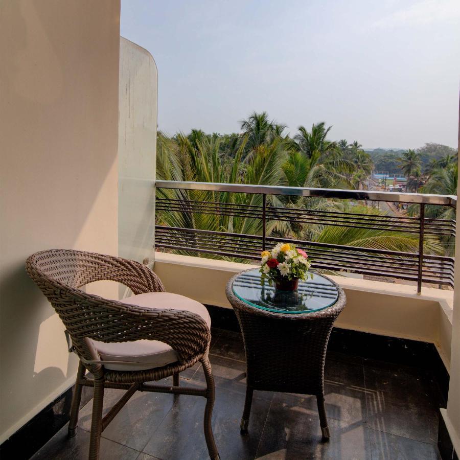 Godwin Candolim,Goa Exterior foto